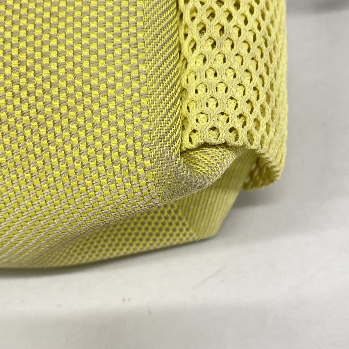 Louis Vuitton Shoulder Bag Damier Geant LV Cup Weatherly Yellow — view 7