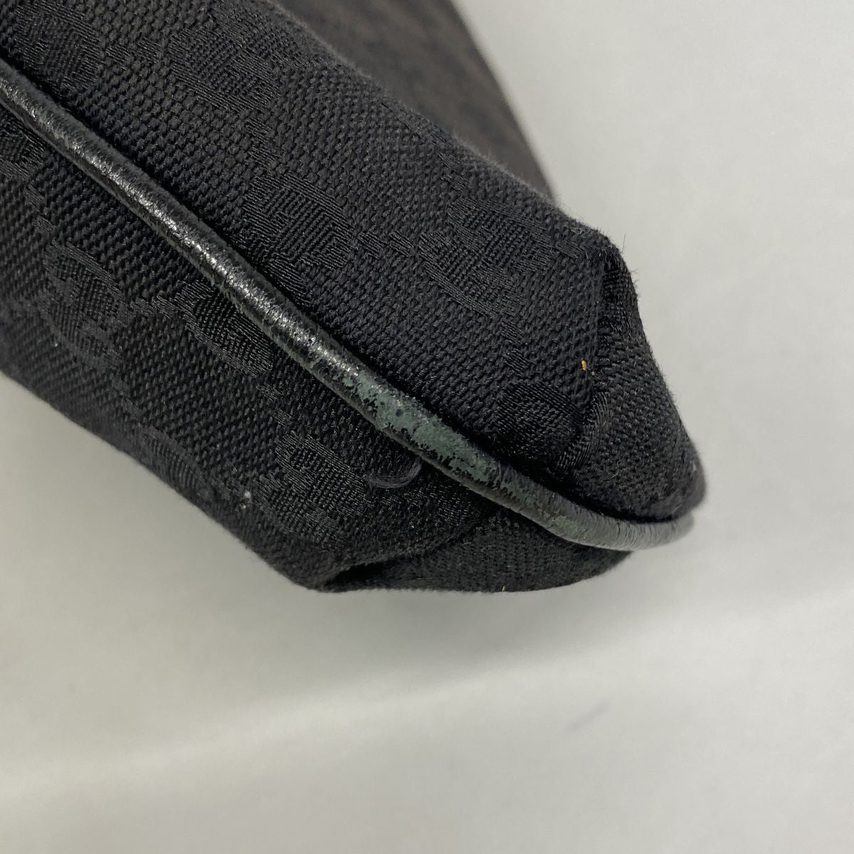 Gucci Shoulder Bag GG Canvas Black Silver — view 6