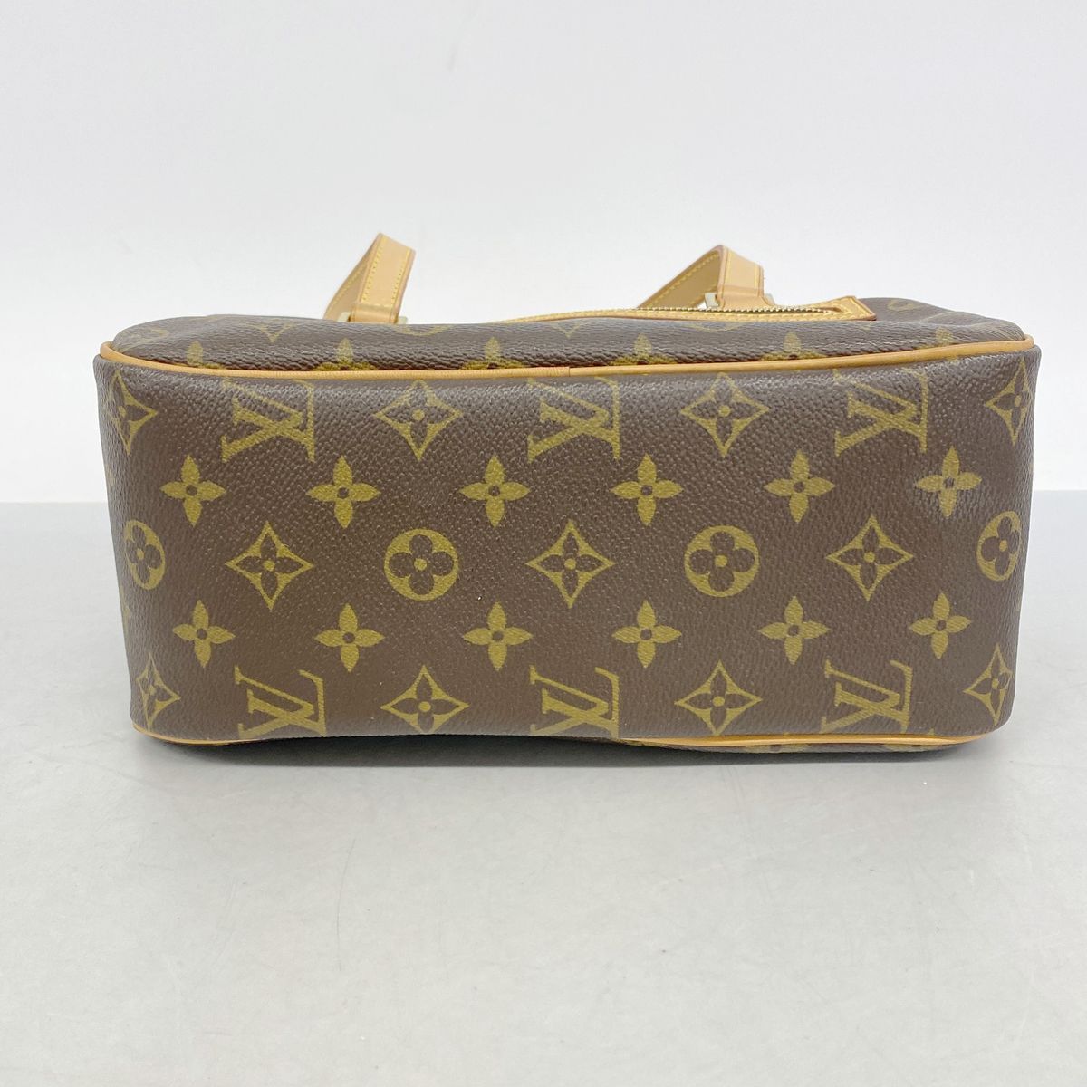 Louis Vuitton Shoulder Bag Monogram Cite MM Brown — view 3