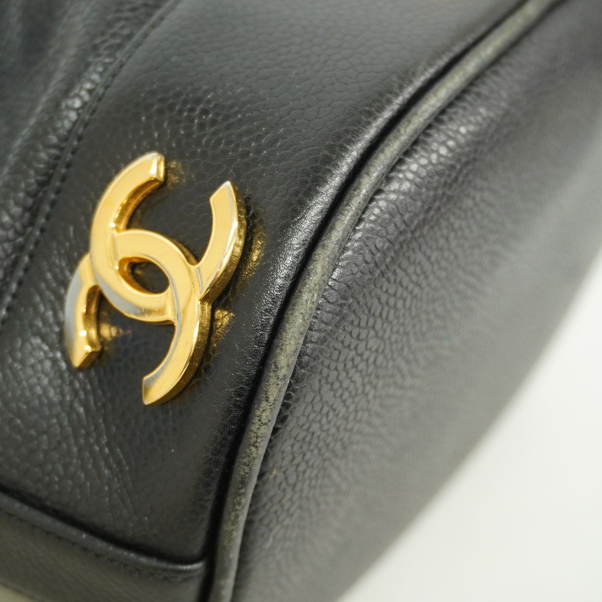 Chanel Shoulder Bag Triple Coco Caviar Leather Black Gold — view 6