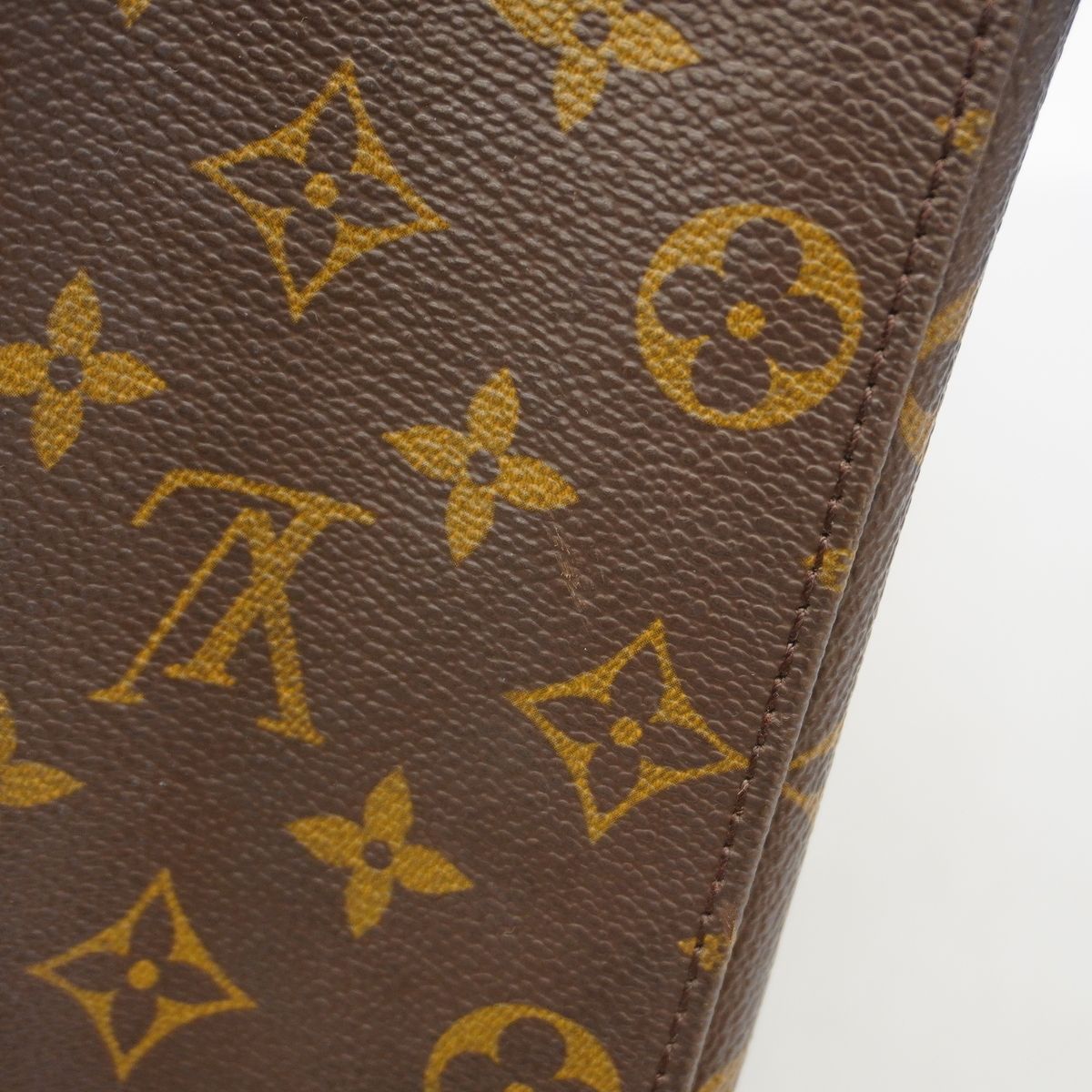 Louis Vuitton Shoulder Bag Monogram Looping GM Brown — view 7