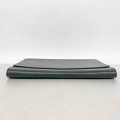 Louis Vuitton Clutch Taiga Volga Epi Sear — view 3