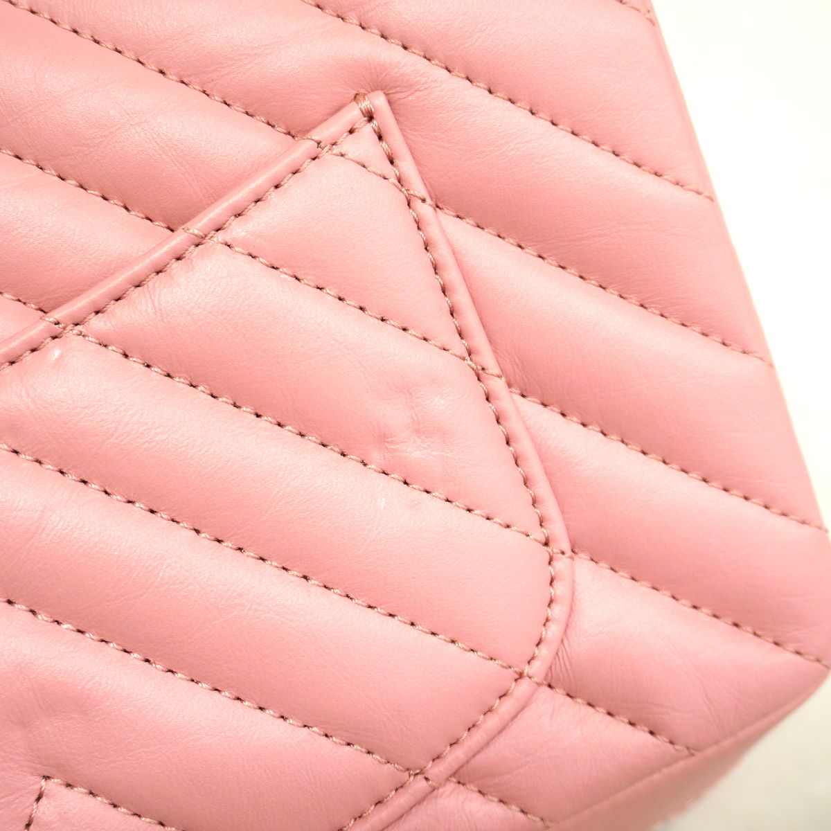 Chanel Shoulder Bag V-stitch 2.55 Leather Pink Silver — view 6