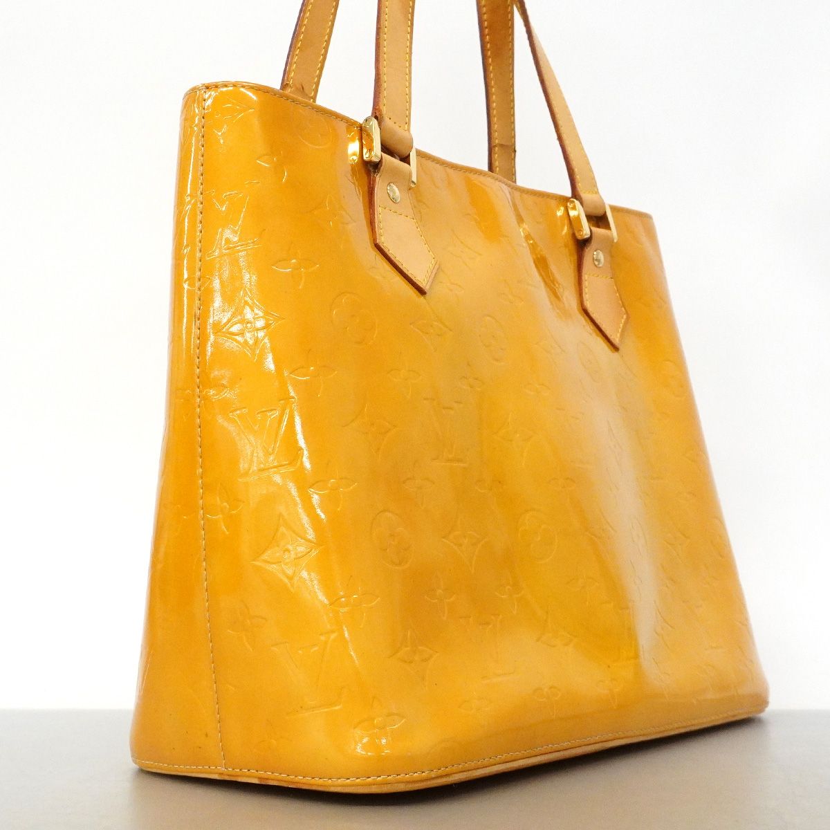Louis Vuitton Tote Vernis Houston Beige — view 2