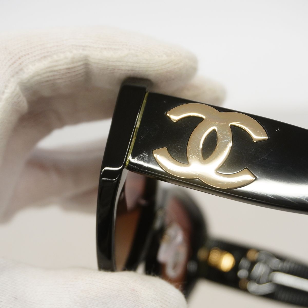 Chanel Sunglasses Acetate Black Gold Eyewear — view 8