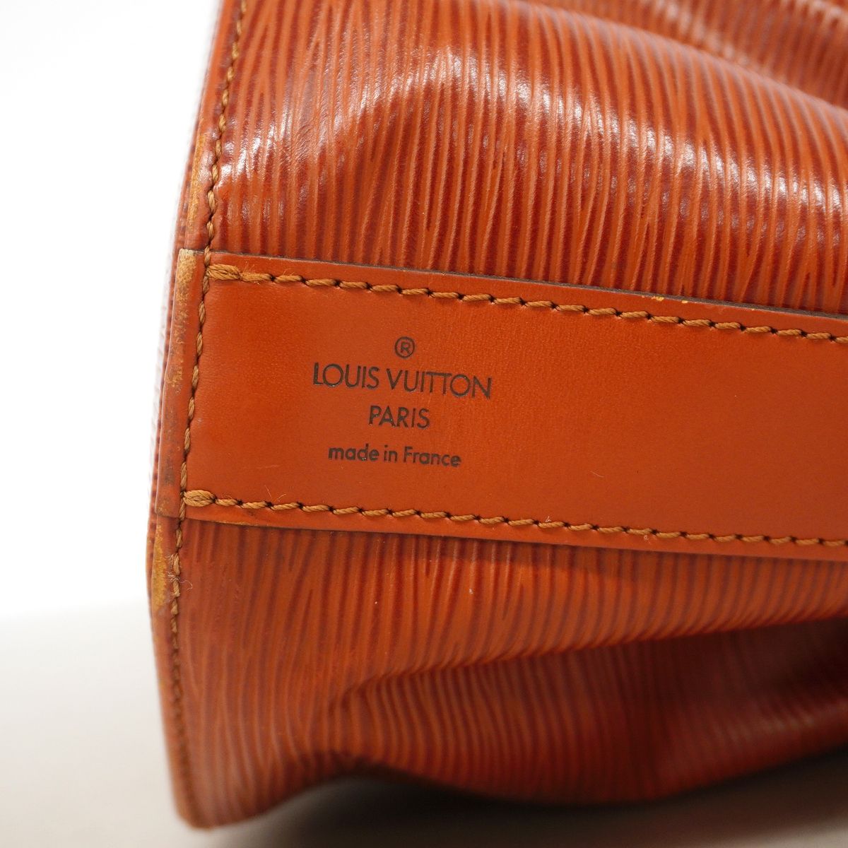 Louis Vuitton Shoulder Bag Epi Sac D'epaule PM Kenya Brown — view 5