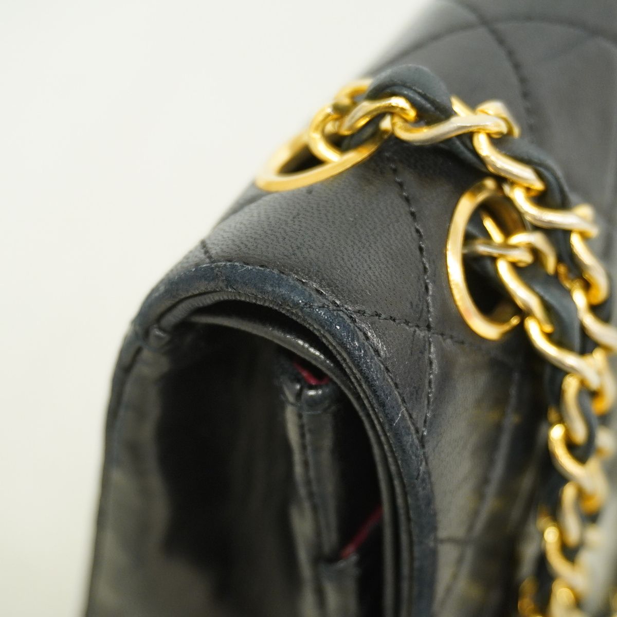 Chanel Shoulder Bag Quilted Lambskin Black Gold — view 7