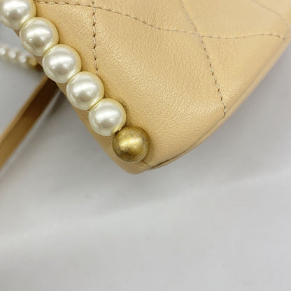 Chanel Shoulder Bag Quilted Lambskin Beige Gold — view 7