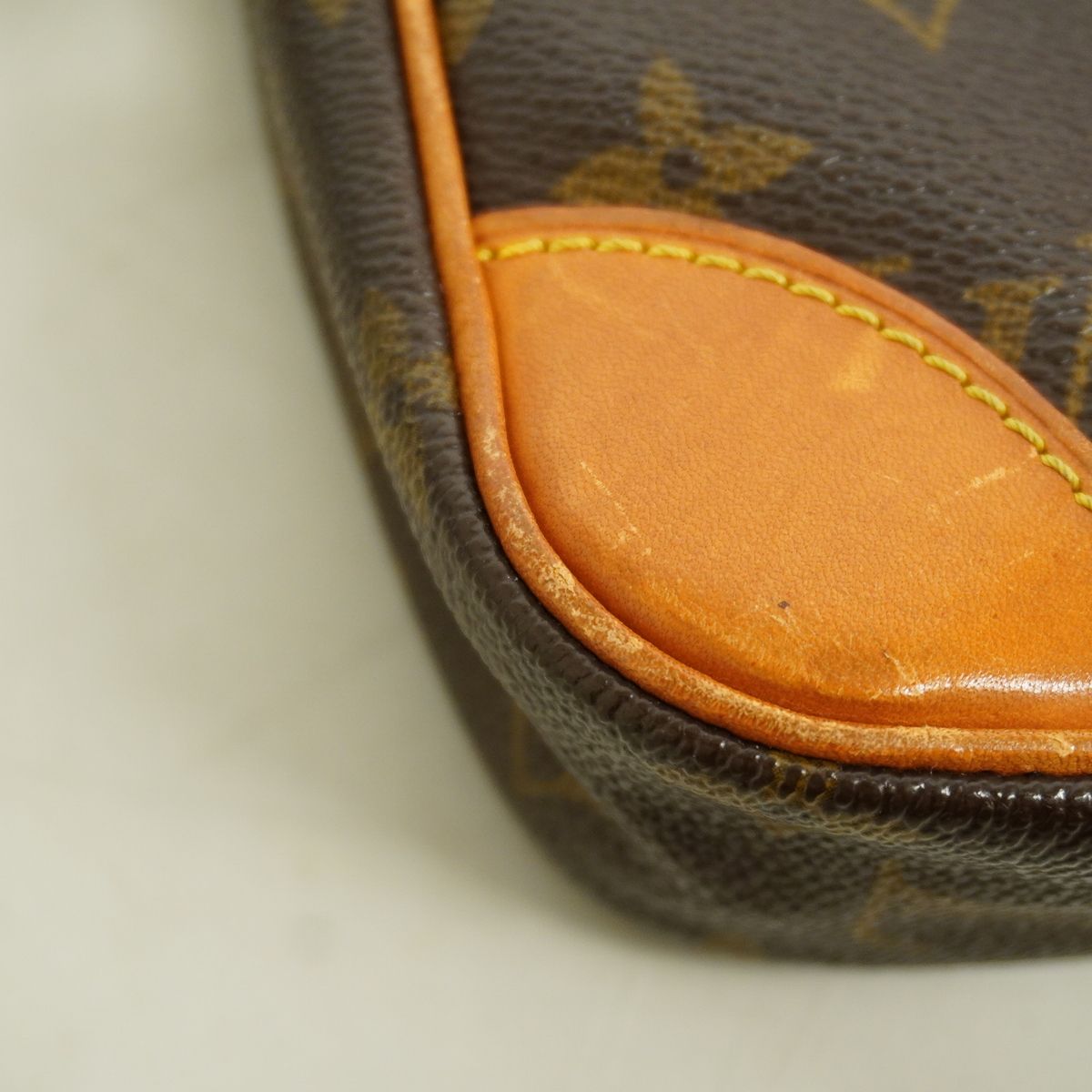 Louis Vuitton Shoulder Bag Monogram Danube Brown — view 6