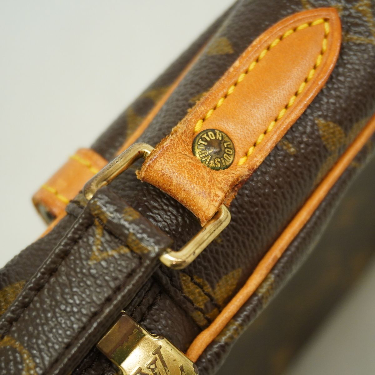 Louis Vuitton Shoulder Bag Monogram Danube Brown — view 7