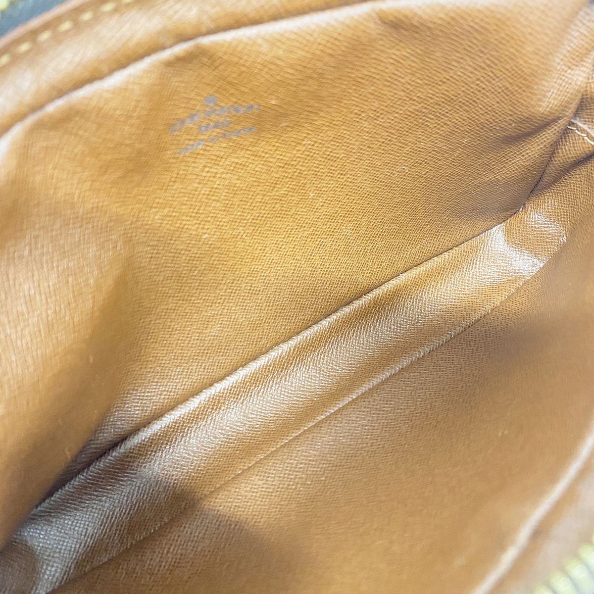 Louis Vuitton Shoulder Bag Monogram Pochette Marly Bandouliere Brown — view 4