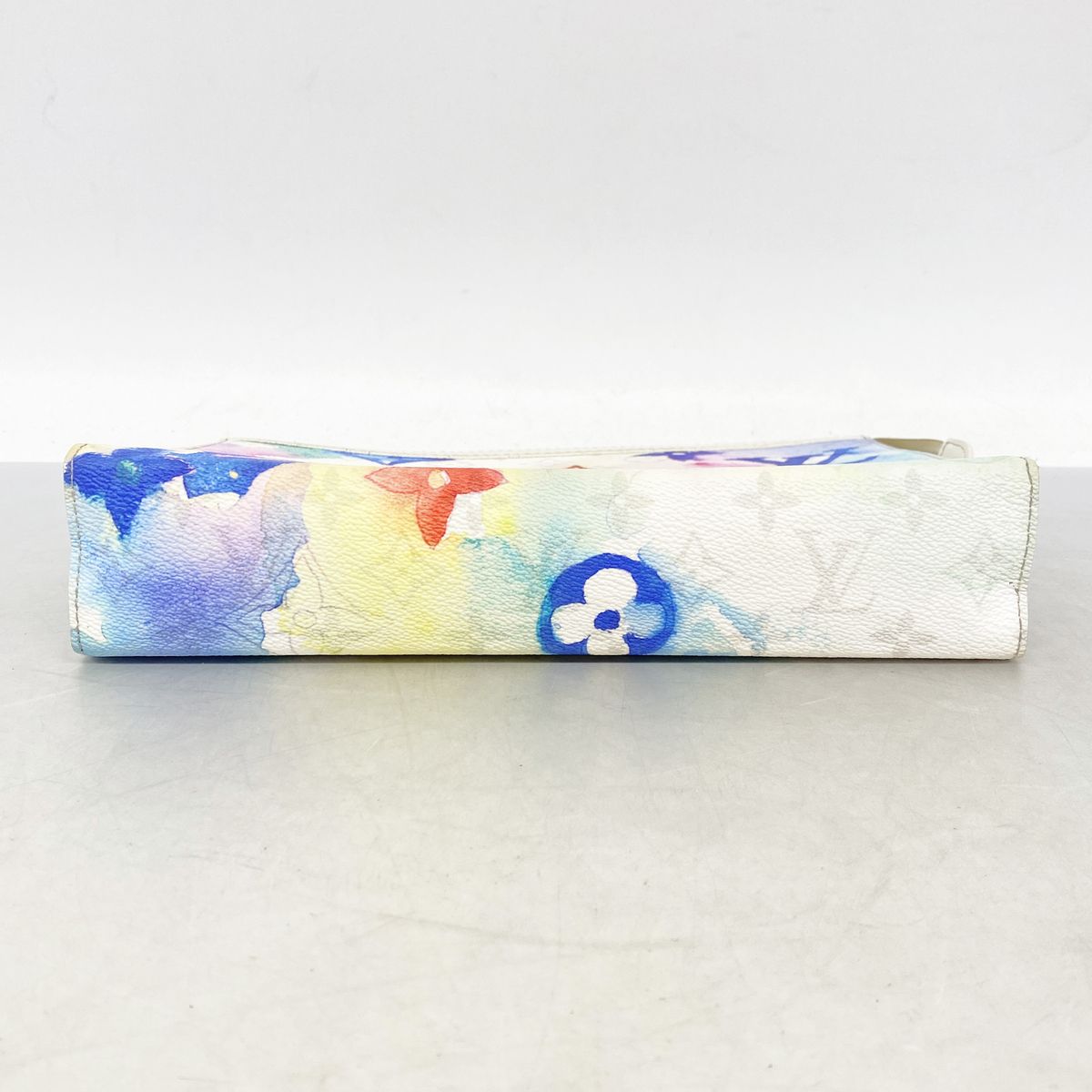 Louis Vuitton Clutch Monogram Water Color Pochette Voyage MM Multicolor — view 3