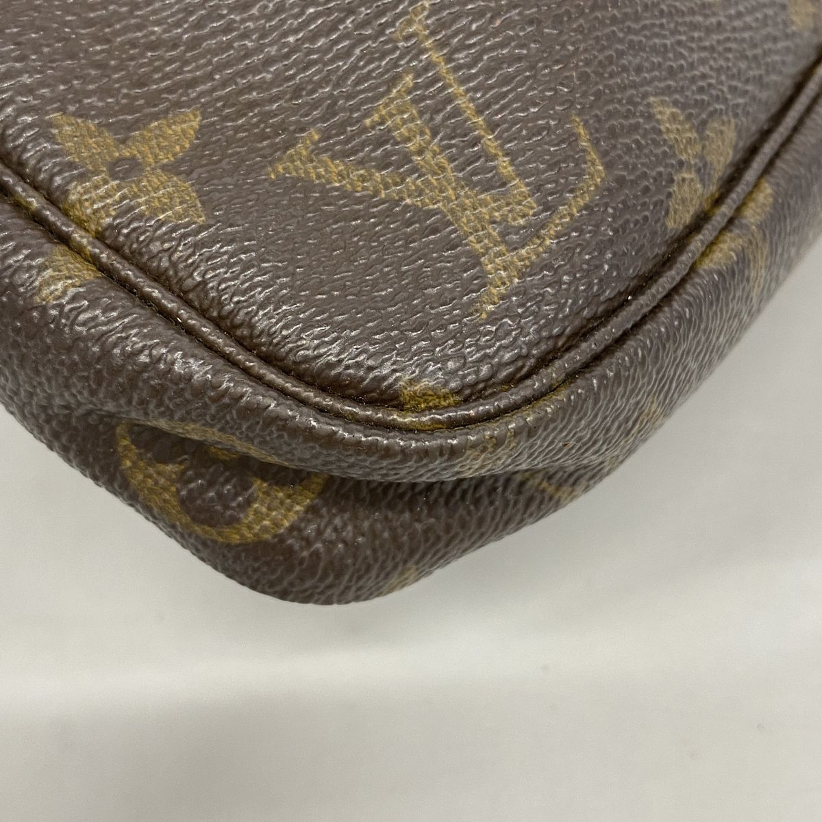 Louis Vuitton Pouch Monogram Pochette Accessoires Brown — view 6