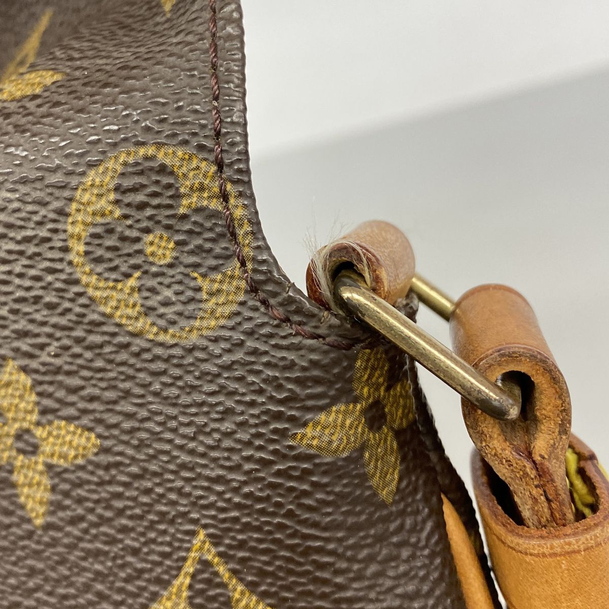 Louis Vuitton Shoulder Bag Monogram Musette Salsa Short Strap Brown — view 6