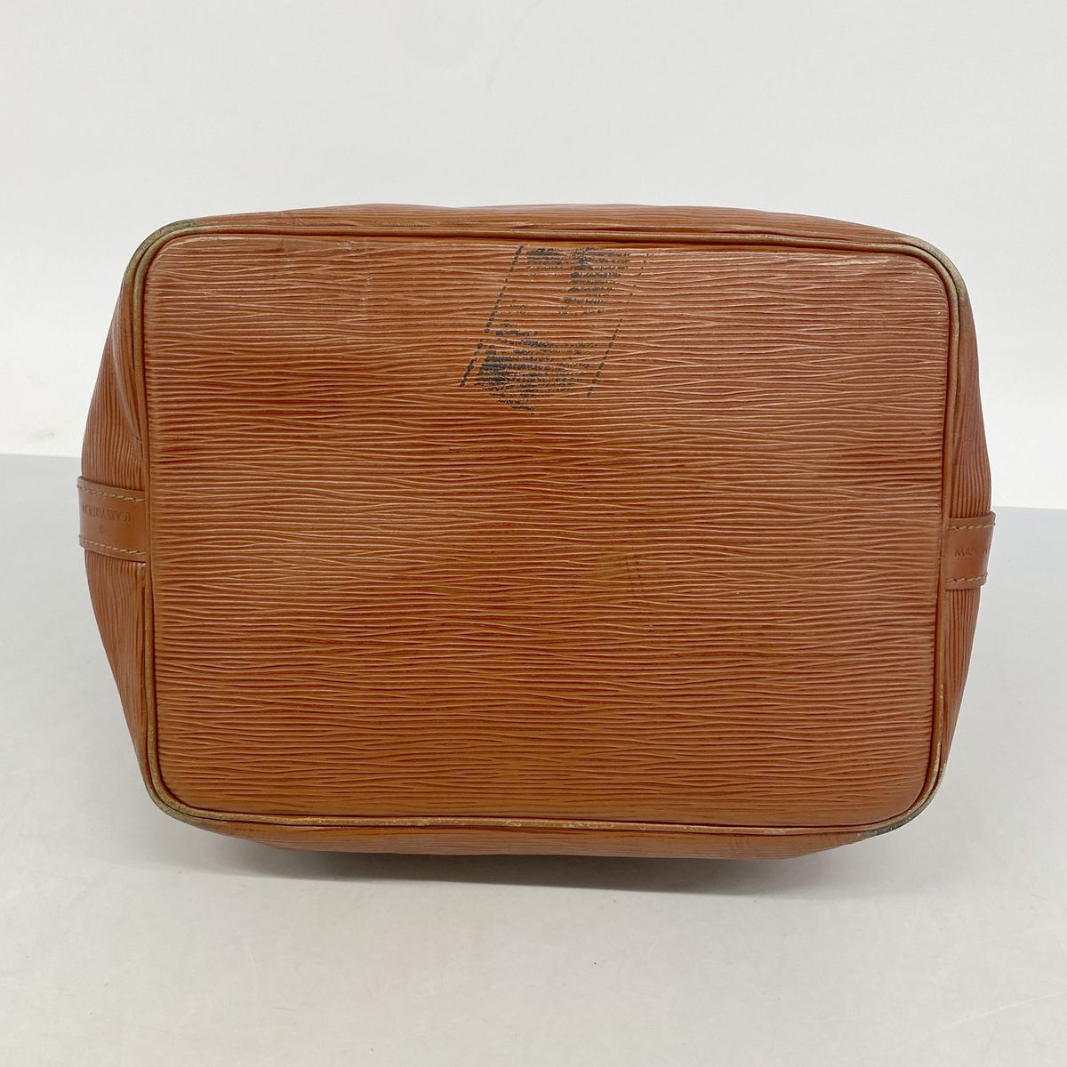 Louis Vuitton Shoulder Bag Epi Petit Noe Kenya Brown — view 3
