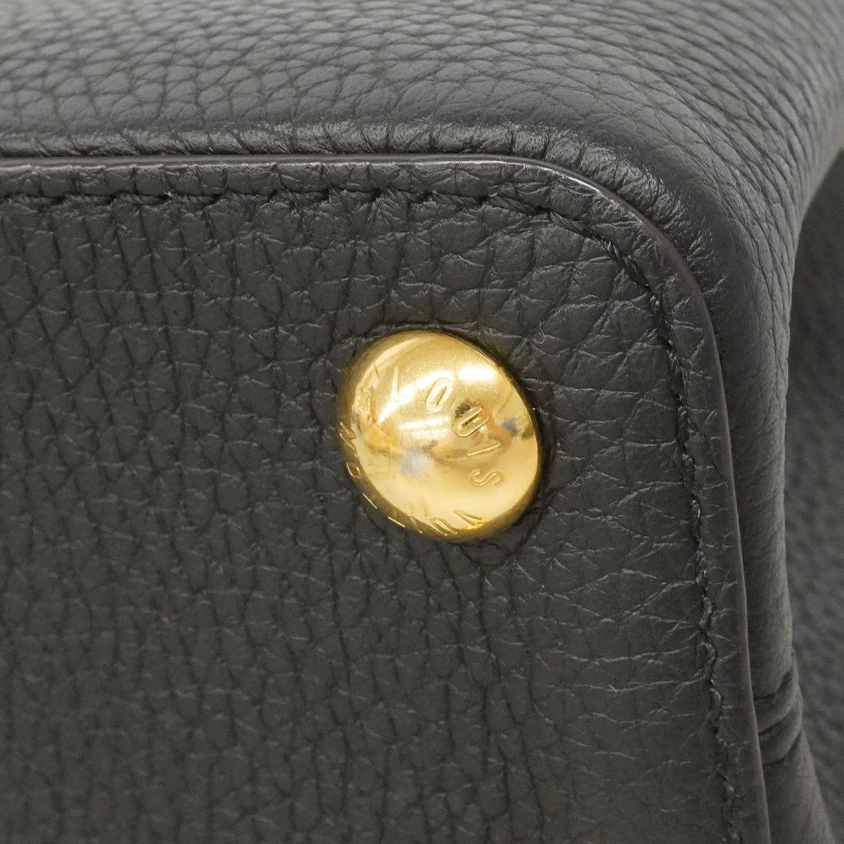 Louis Vuitton Handbag Taurillon Capucines BB Noir 2-Way Bag — view 7