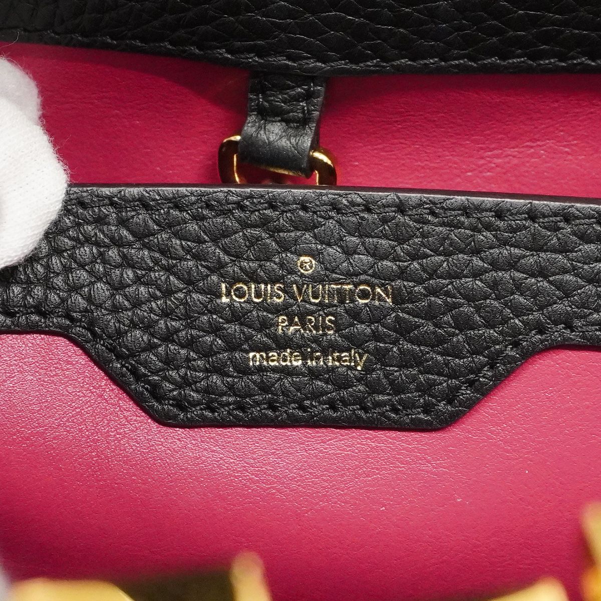 Louis Vuitton Handbag Taurillon Capucines BB Noir 2-Way Bag — view 5