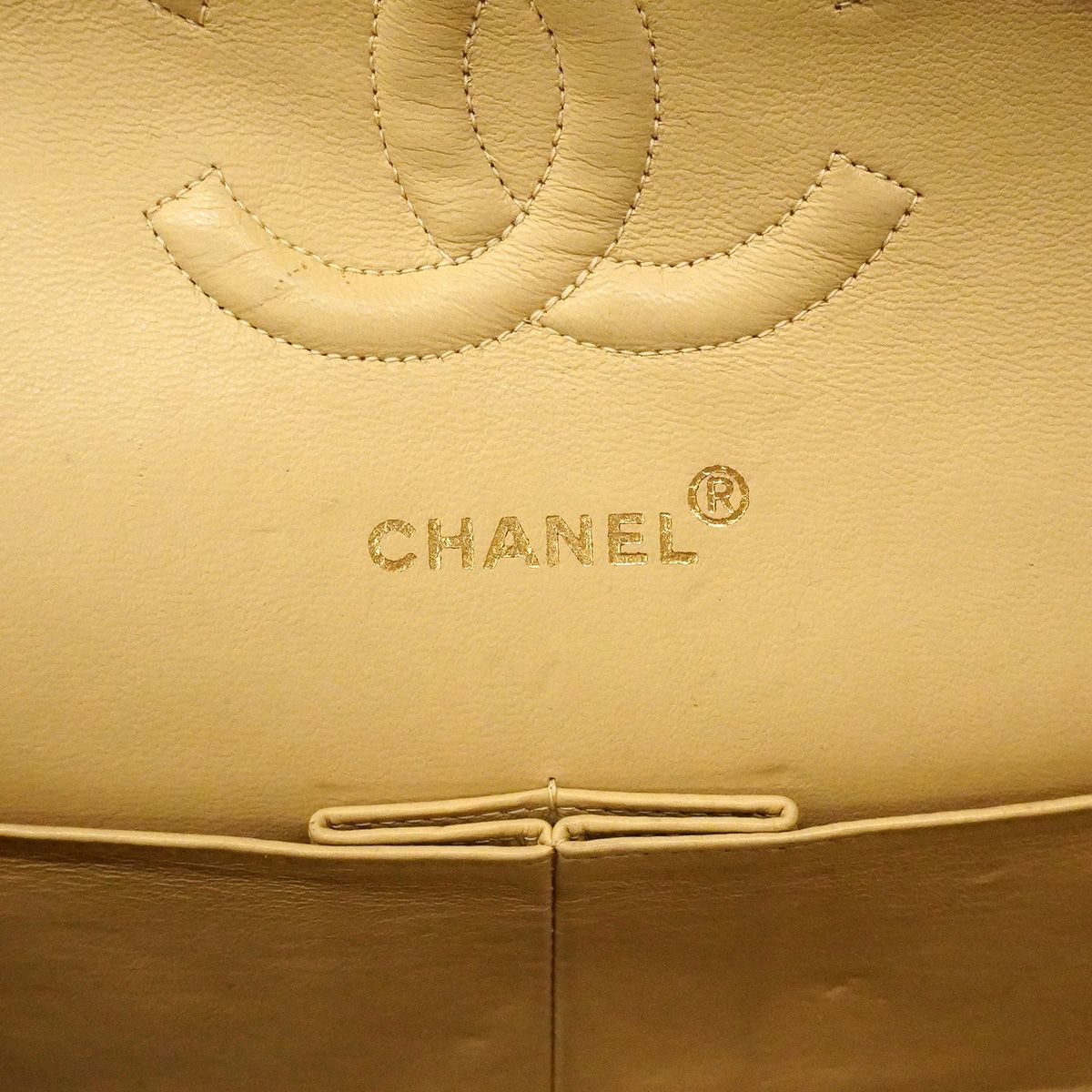 Chanel Shoulder Bag Quilted Lambskin Beige Gold — view 5