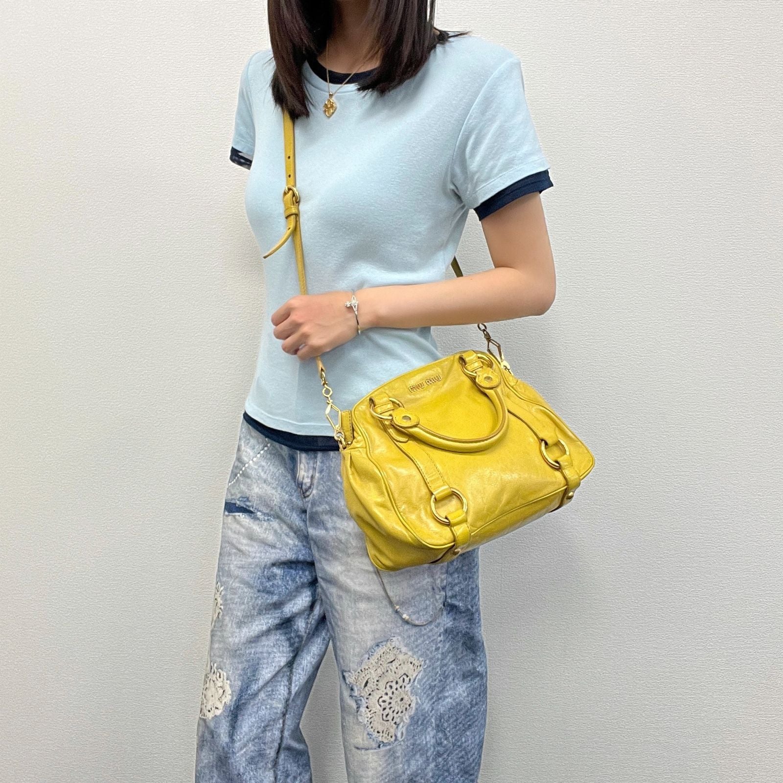 Miu Miu Vitterolux Gathered 2-Way Shoulder Bag Leather Yellow Gold Vintage — view 2