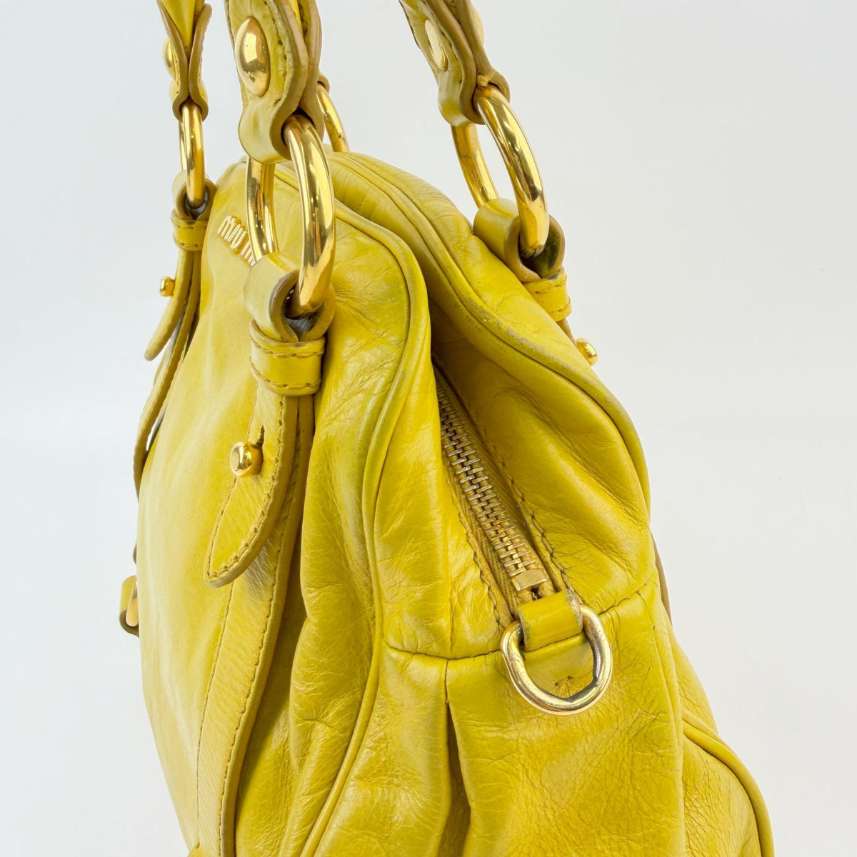 Miu Miu Vitterolux Gathered 2-Way Shoulder Bag Leather Yellow Gold Vintage — view 7