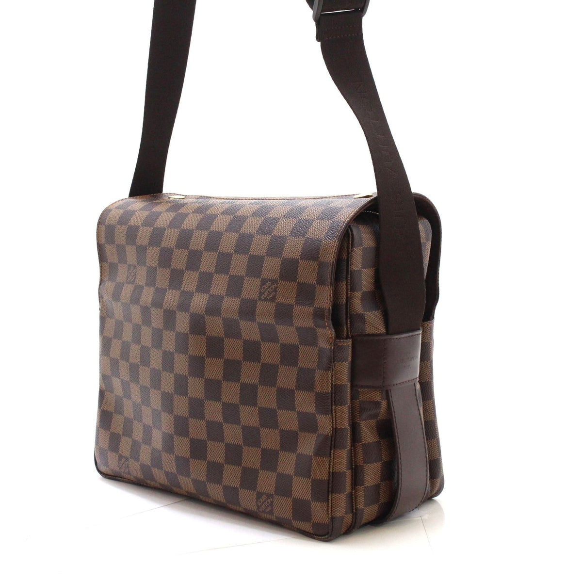 Louis Vuitton Naviglio Shoulder Bag Damier Canvas — view 2