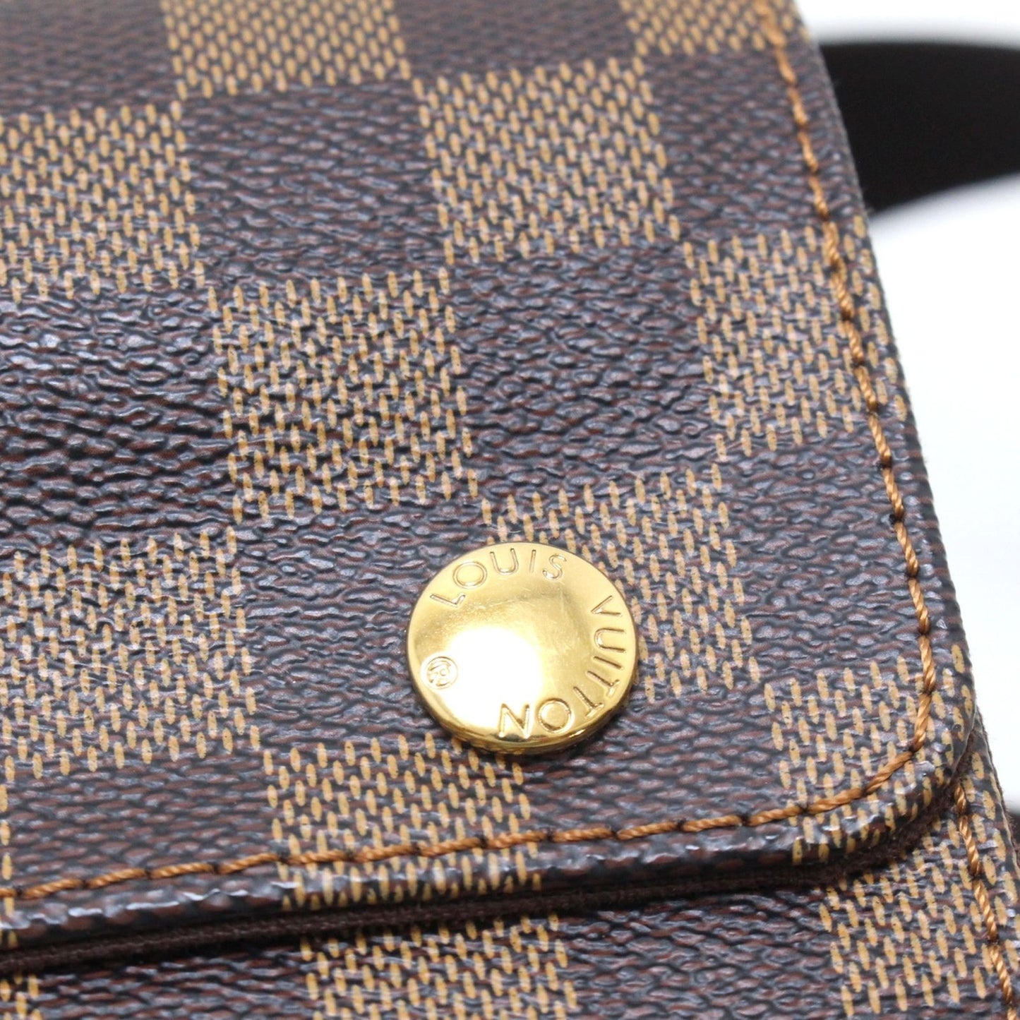 Louis Vuitton Naviglio Shoulder Bag Damier Canvas — view 7