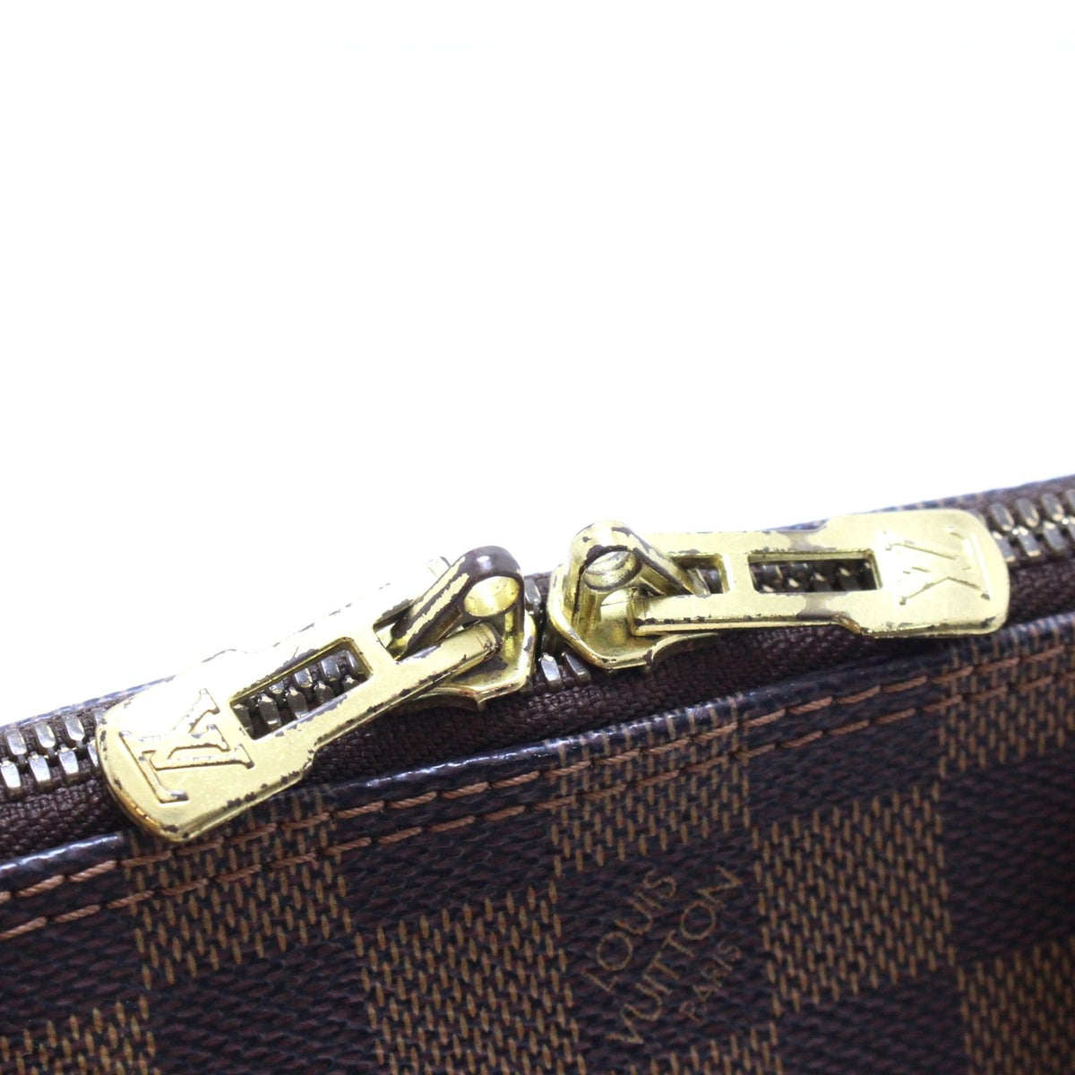 Louis Vuitton Alma Handbag Damier Canvas — view 8