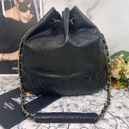 Chanel Drawstring Quilted Chain Shoulder Bag Vintage — view 3