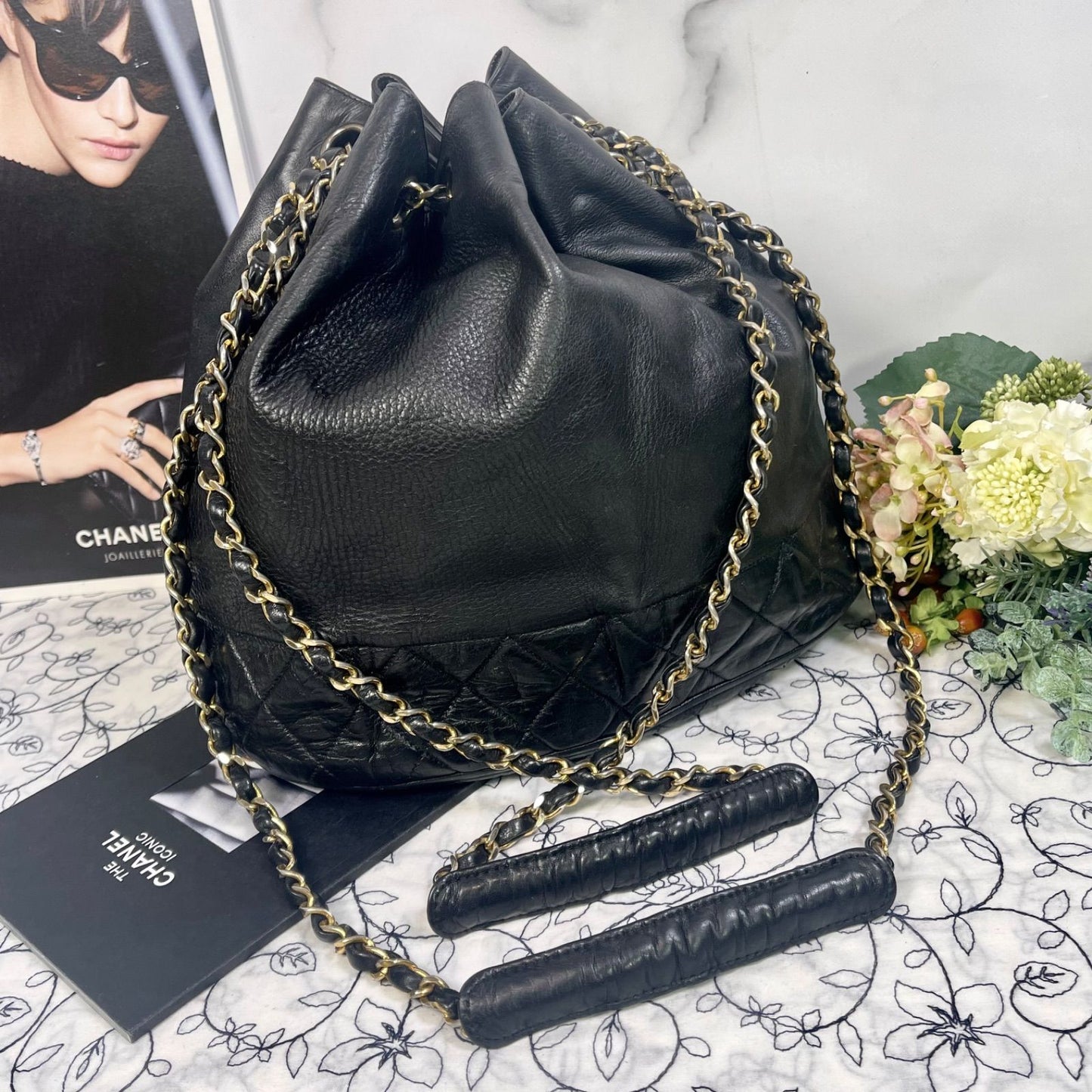 Chanel Drawstring Quilted Chain Shoulder Bag Vintage
