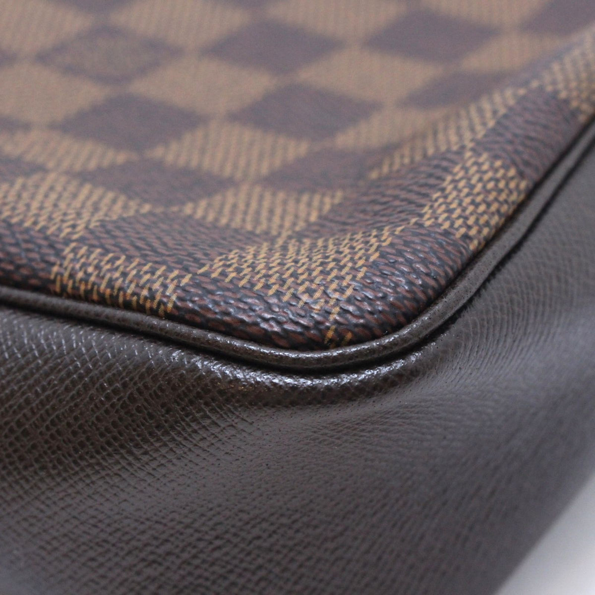 Louis Vuitton Trousse Makeup Pouch Damier — view 5