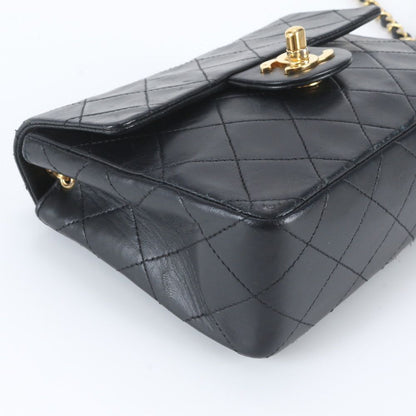 Chanel Quilted Chain Leather Shoulder Bag Crossbody Black — view 6