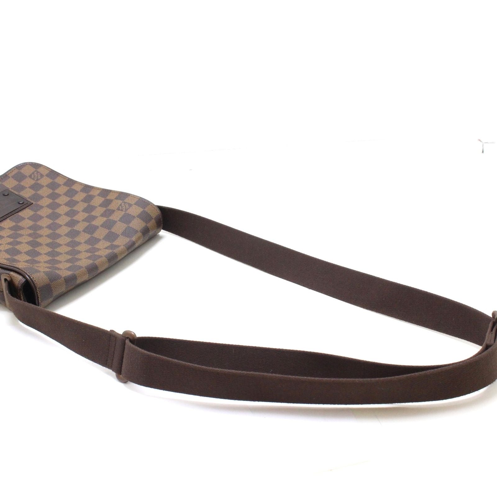 Louis Vuitton Brooklyn PM Shoulder Bag Damier Canvas — view 4