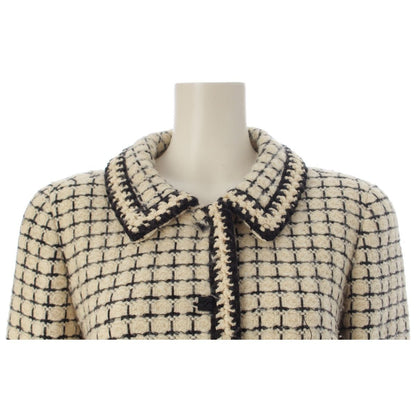 Chanel 00A Wool CC Logo Button Tweed Coat White Black 38 — view 5