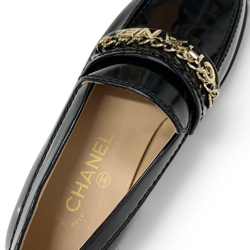 Chanel Loafers Leather Shoes Patent Black Gold Logo CC Chain — view 7