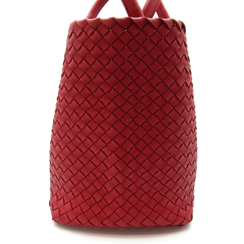 Bottega Veneta Cabas MM Intrecciato Tote — view 5