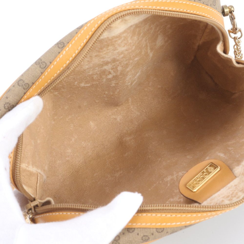 Gucci Vintage Micro GG 014 89 Leather Chain Shoulder Bag — view 7