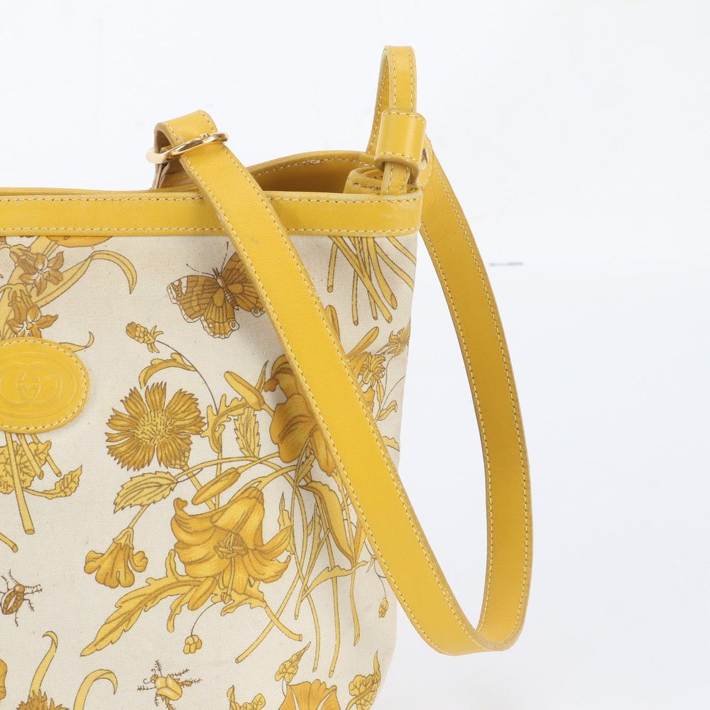 Gucci Vintage Flora Floral Pattern 001 22 Leather Shoulder Bag — view 2