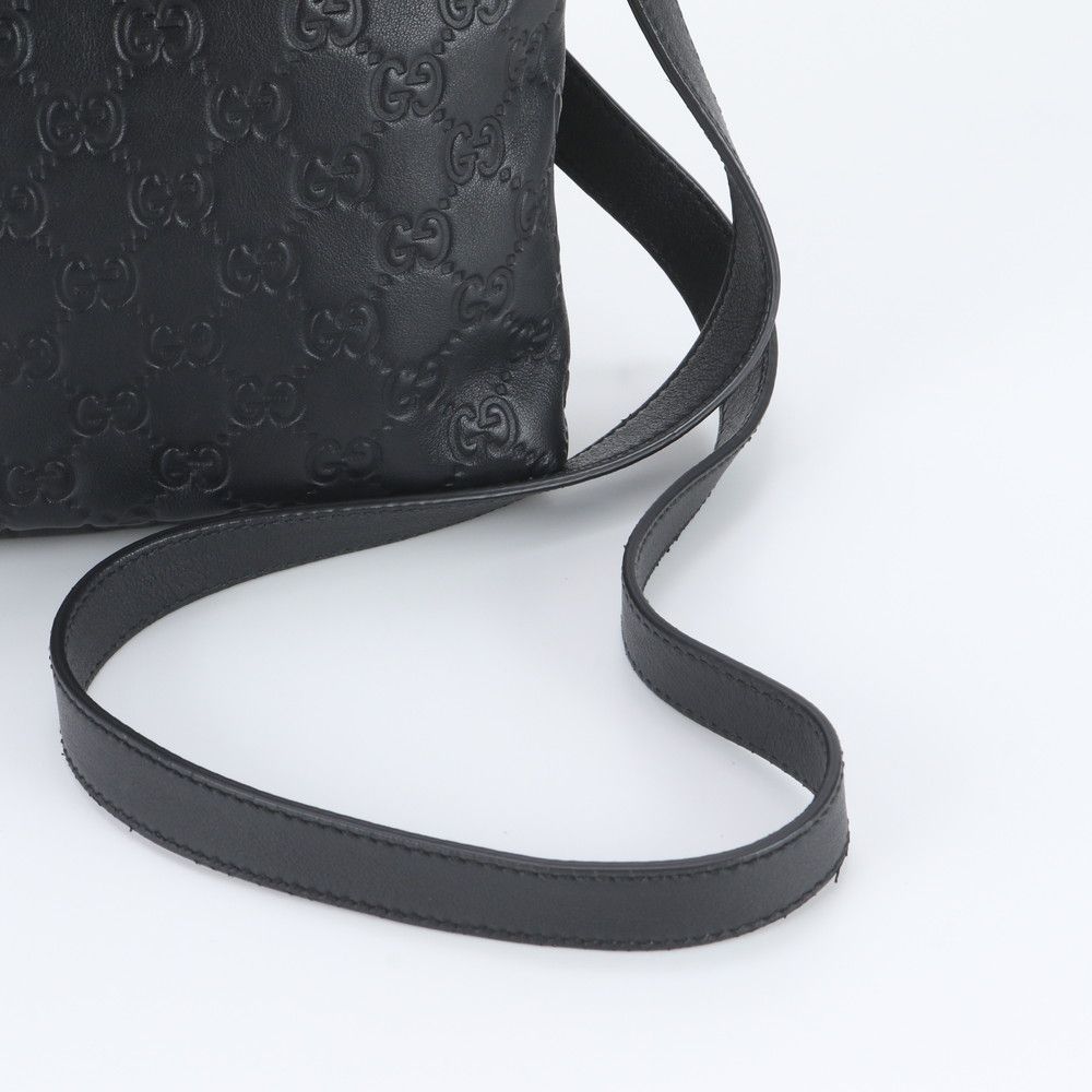 Gucci Guccissima Leather Shoulder Bag Crossbody Messenger Business — view 2