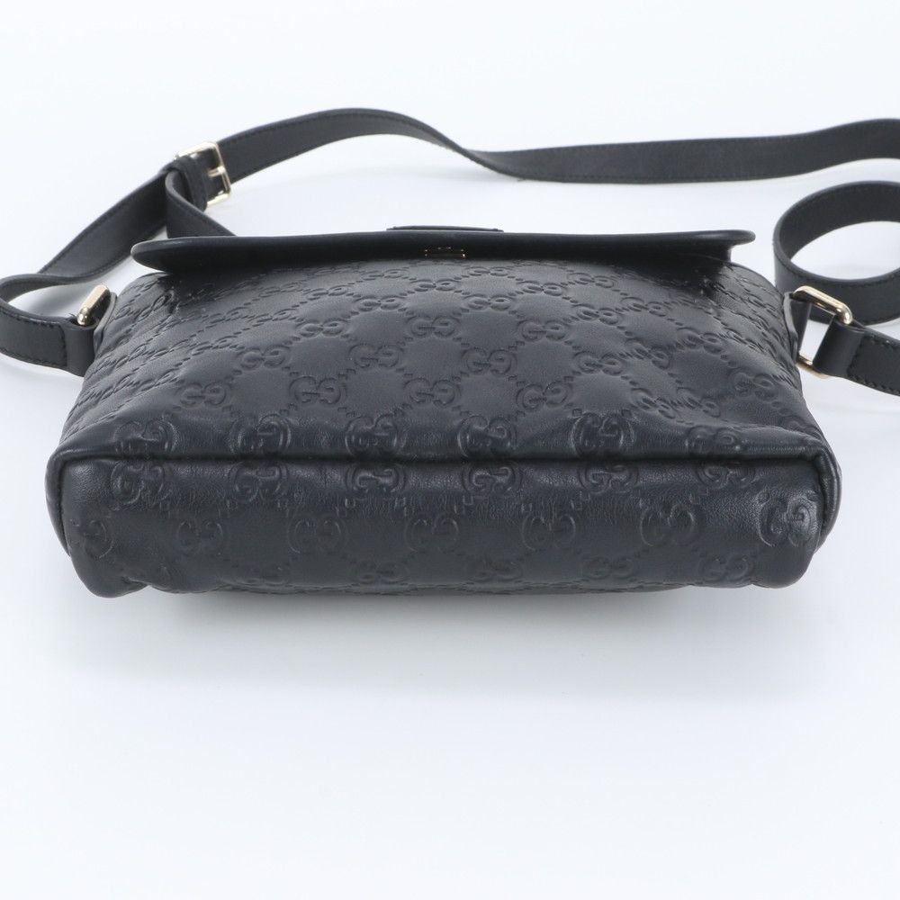 Gucci Guccissima Leather Shoulder Bag Crossbody Messenger Business — view 6