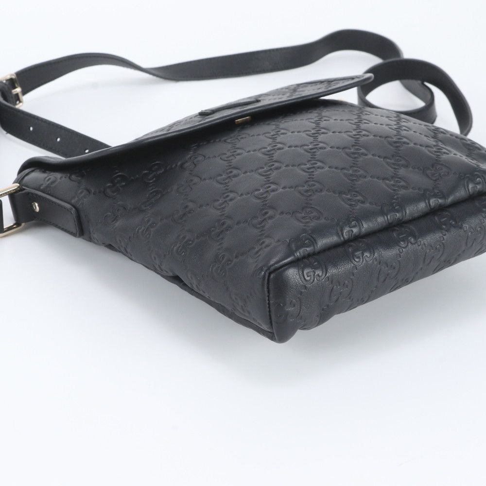 Gucci Guccissima Leather Shoulder Bag Crossbody Messenger Business — view 5