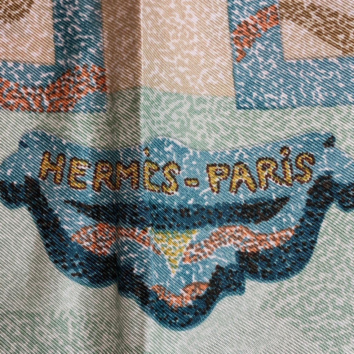 Hermes Carre 90 Peintre du Cheval Horse Painter Scarf Silk — view 3