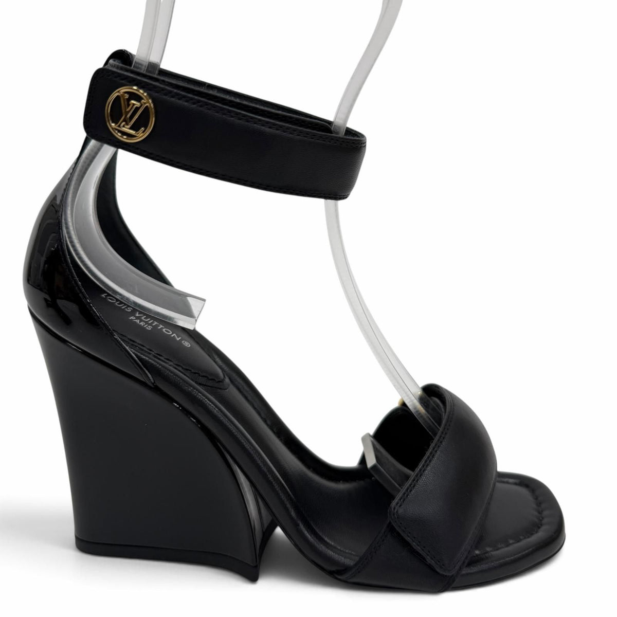 Louis Vuitton Stellar Line Patent Leather LV Logo Ankle Strap Sandals Black — view 6