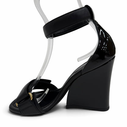 Louis Vuitton Stellar Line Patent Leather LV Logo Ankle Strap Sandals Black — view 5