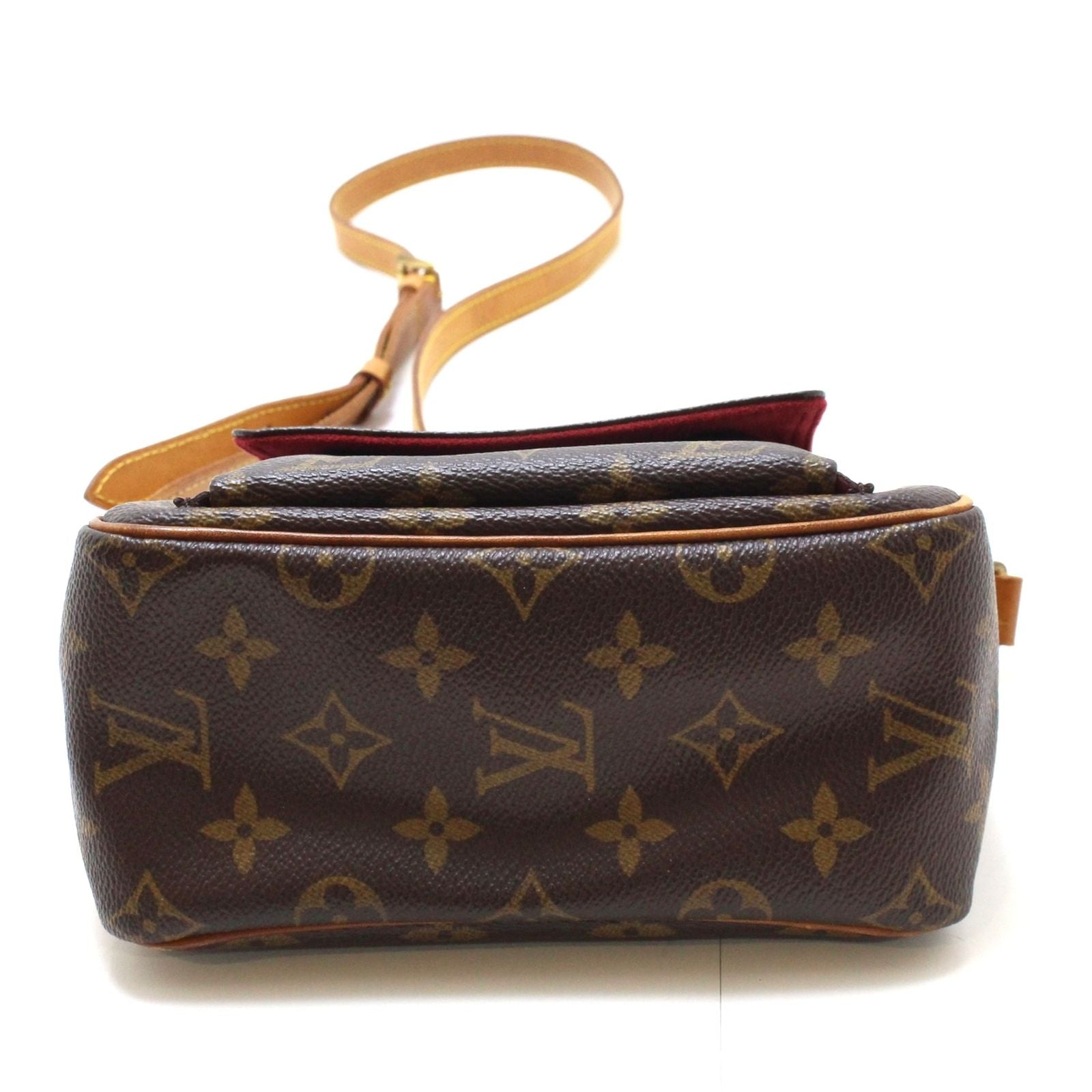 Louis Vuitton Viva-Cite PM Shoulder Bag Monogram Canvas — view 7