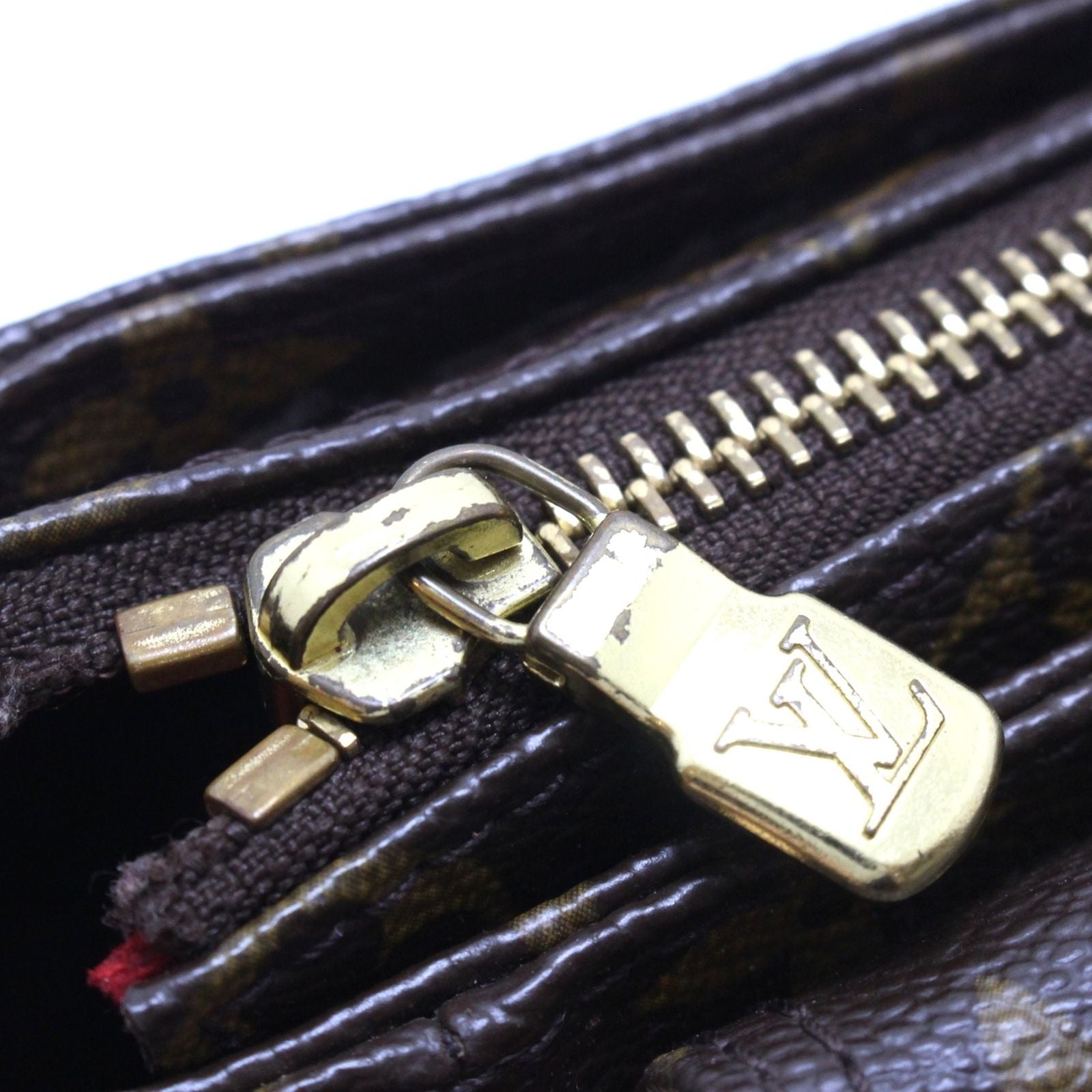 Louis Vuitton Viva-Cite PM Shoulder Bag Monogram Canvas — view 8