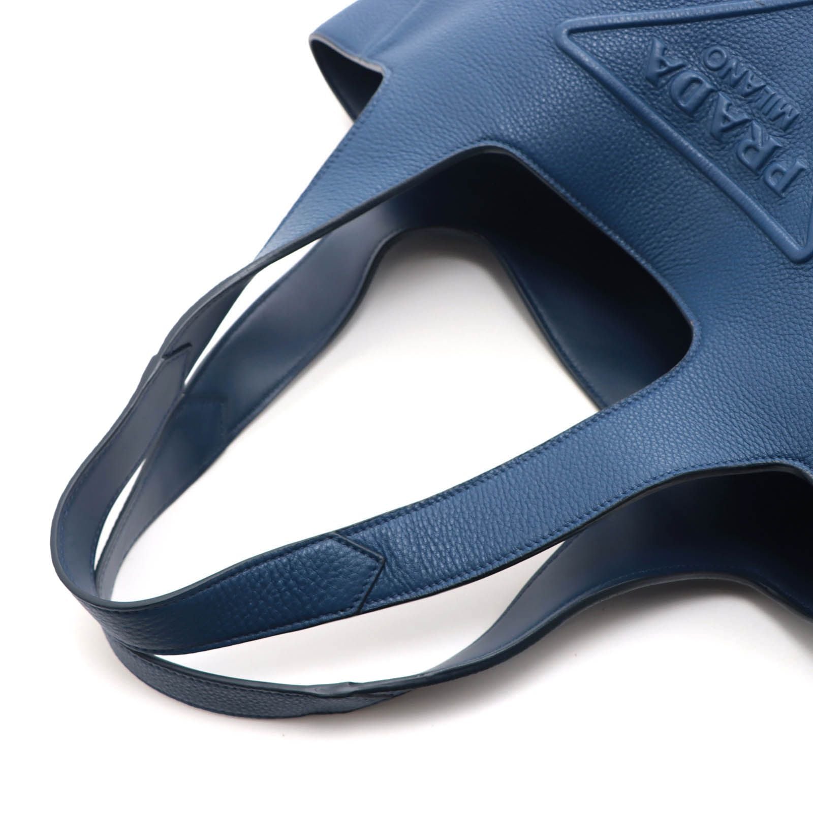 Prada Tote Navy Leather — view 4
