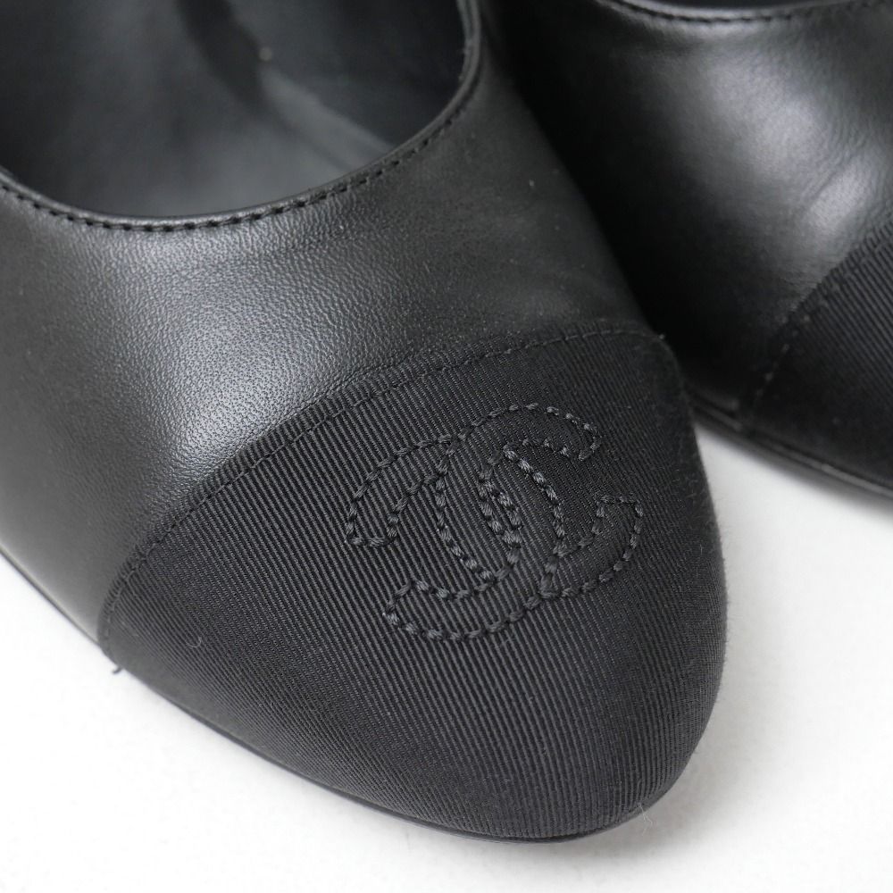 Chanel Pumps 35C CC Logo Cap Toe Lambskin Heels — view 5
