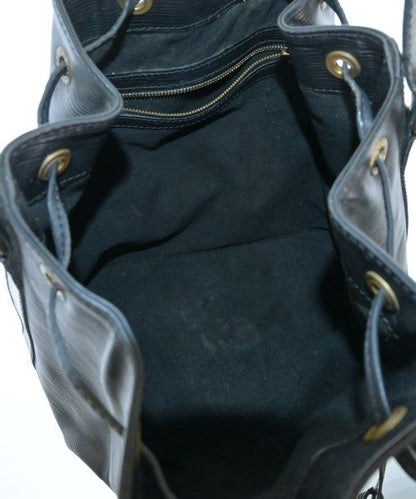 Louis Vuitton Shoulder Bag — view 3