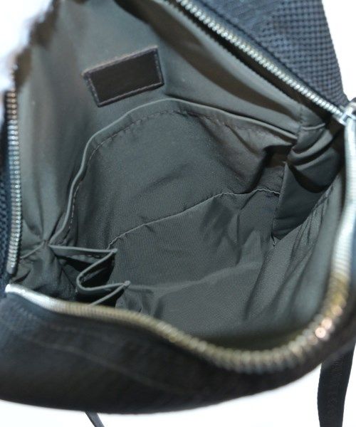 Louis Vuitton Shoulder Bag — view 4
