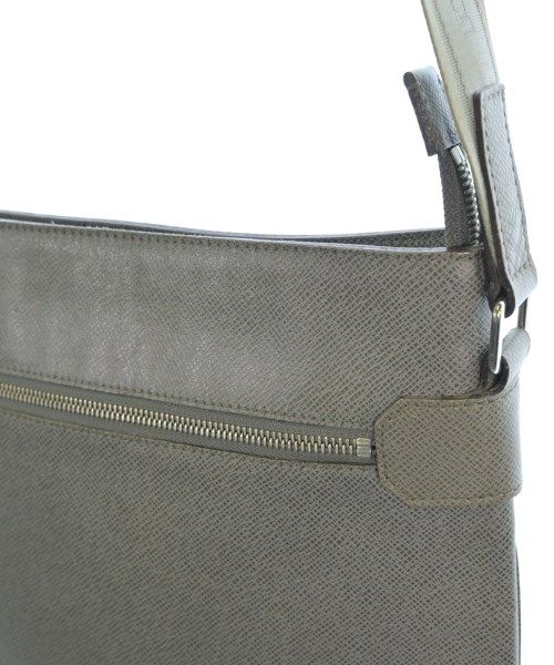 Louis Vuitton Shoulder Bag — view 7